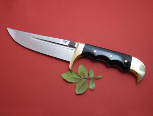 عرضه چاقو زنجان دنده ای