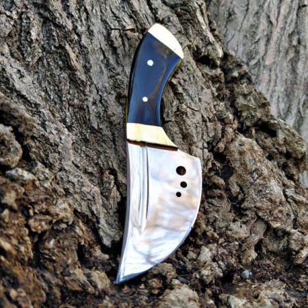 عرضه کننده چاقو زنجان فولادی