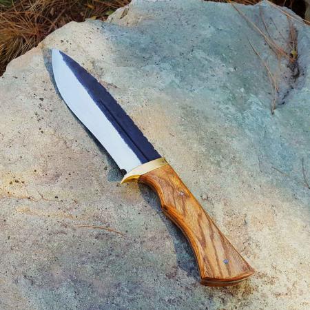 بررسی کیفیت چاقوی زنجان کارد