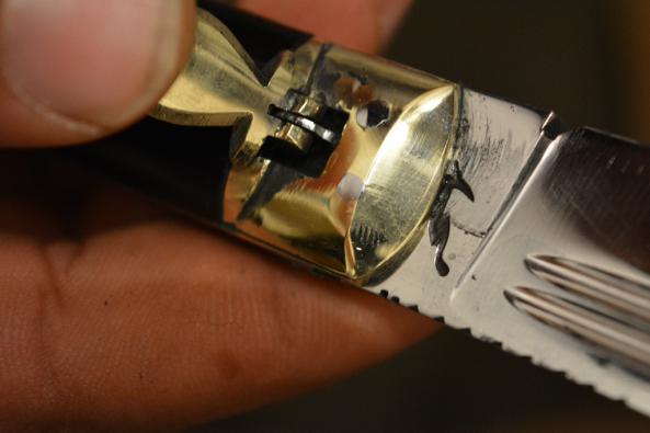 مرکز توزیع چاقو زنجان فشاری